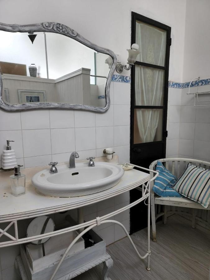 فيلا كولونيا ديل ساكرامينتوفي Casa En Barrio Historico المظهر الخارجي الصورة